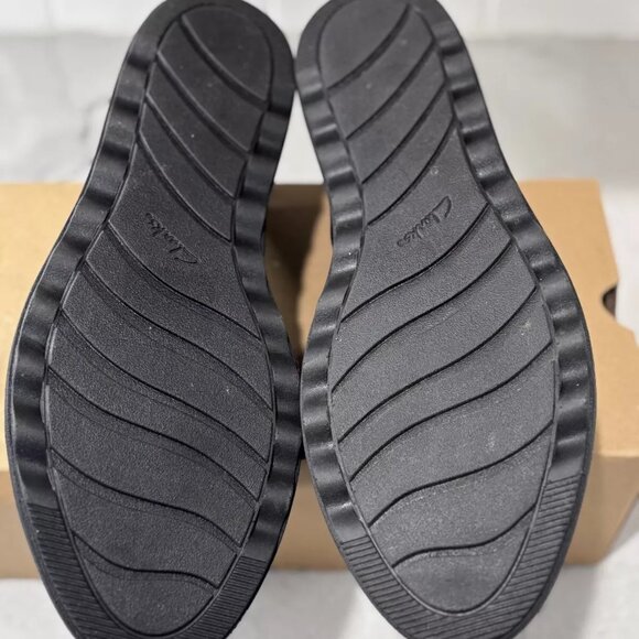 NEW: Clarks Womens Suede Slip-Ons Loafer (Sharon Form) Black - Size 10W - Picture 6 of 6